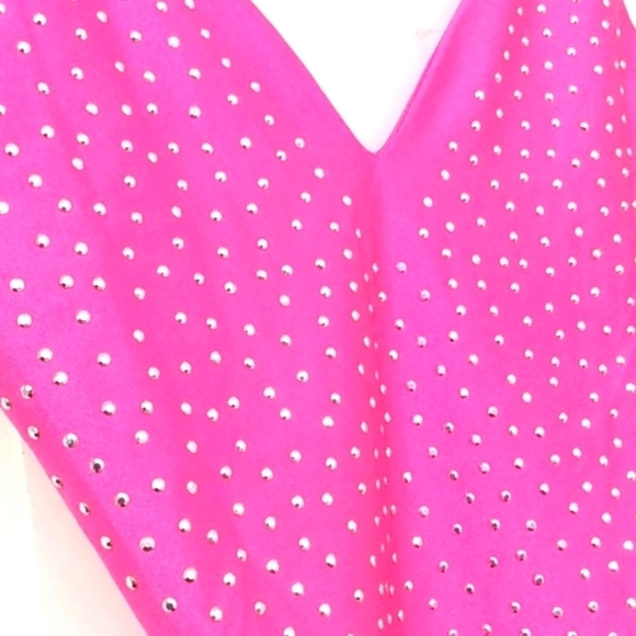 PINK PLUNGE V-NECK SILVER STUDDED SPARKLE THONG BODYSUIT SIZE MEDIUM NWOT - Picture 2 of 5